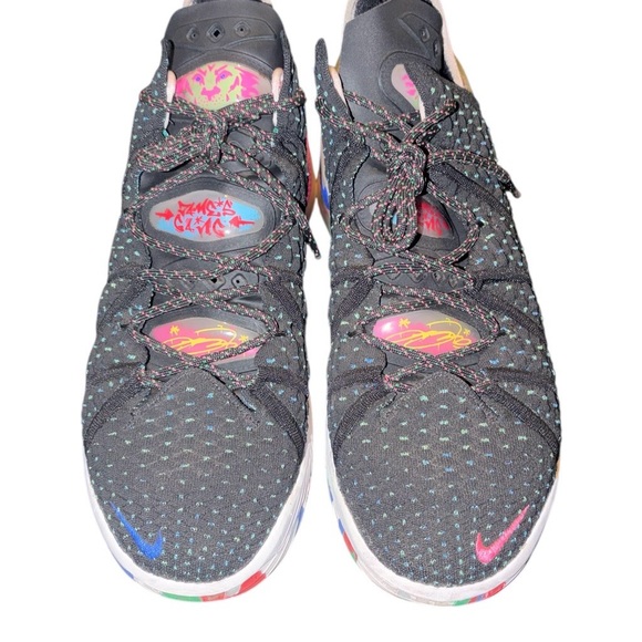 Nike LeBron 18 James gang mens shoes size 12 - Picture 2 of 5